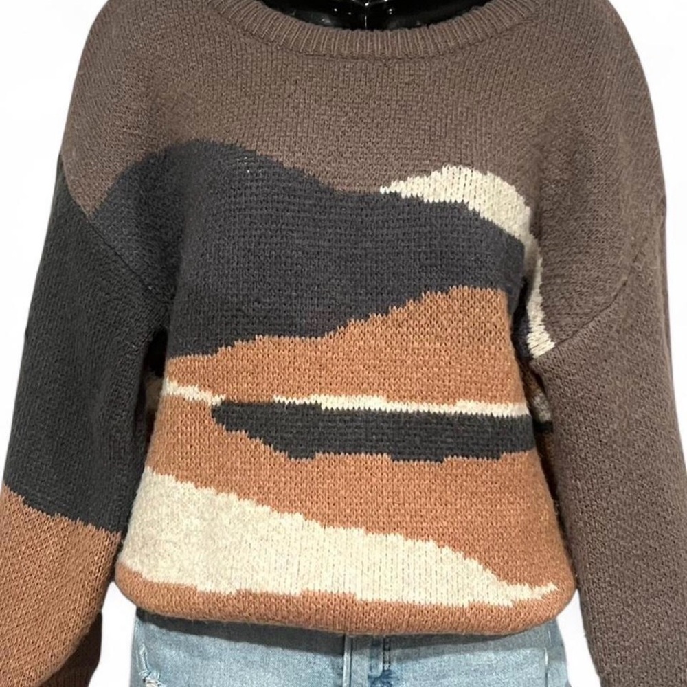 Trendy Neutral Colorblock Knit Sweater